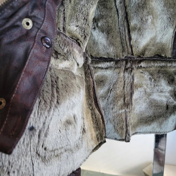 CLEARANCE - Women's Montana Co Faux Suede/Leather Fur Jacket (Size: M) - Picture 5 of 16